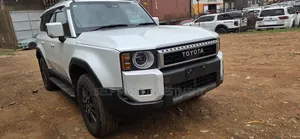 Toyota Land Cruiser Prado 2025 White