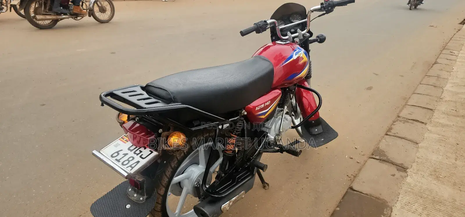 Bajaj CT 125X 2025 Red
