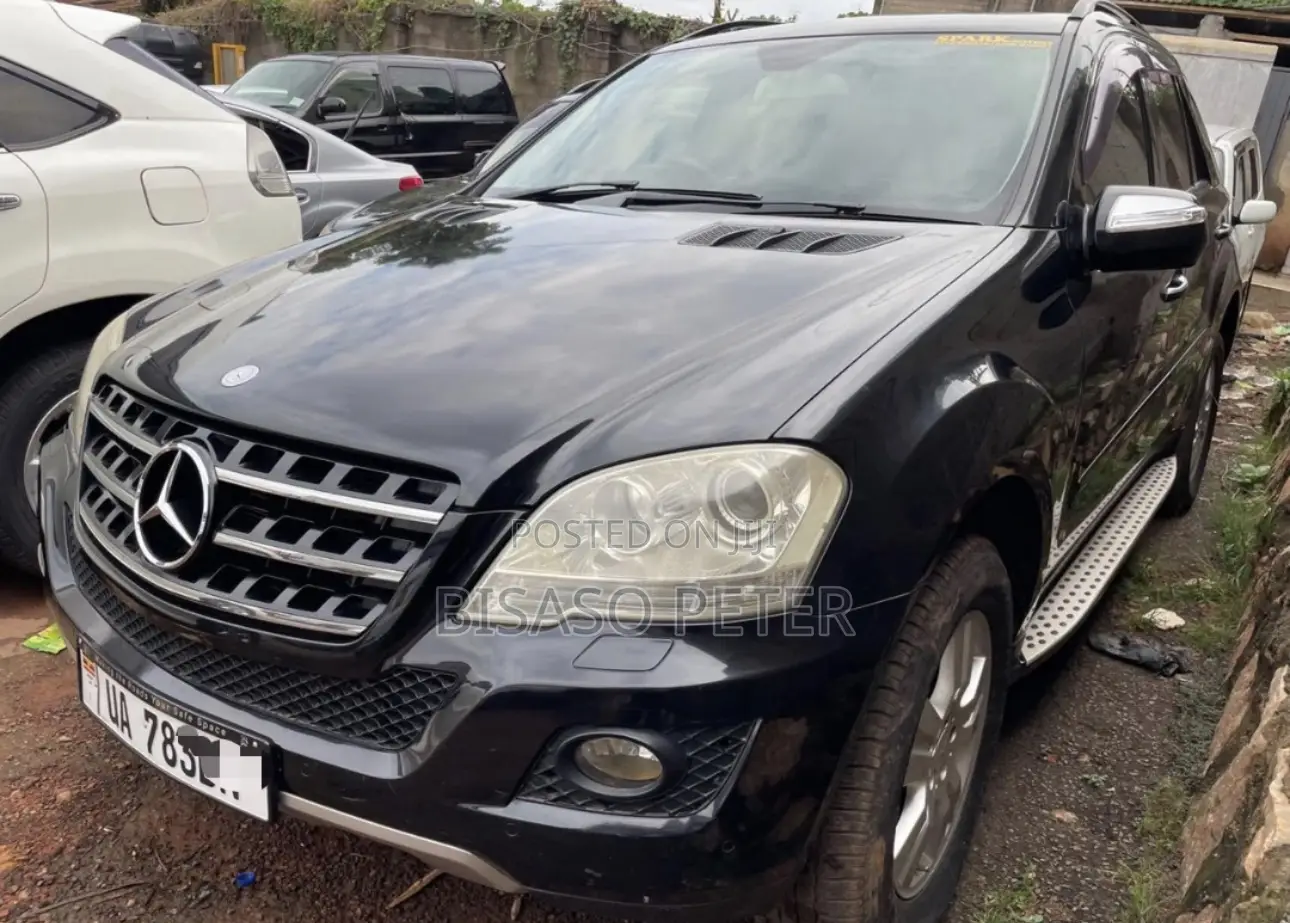 Mercedes-Benz M Class 2010 Black
