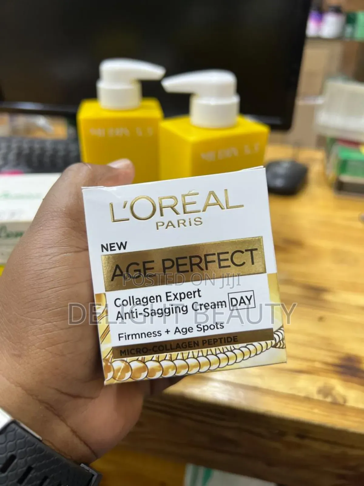 l'Oreal Age Perfect Collagen Expert Anti-Aging Day Moisturizer