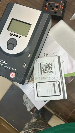 MPPT Charge Controller 40a