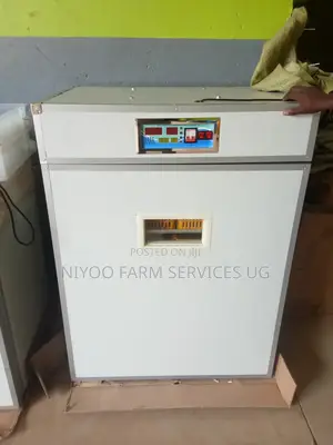 1056 Eggs Incubator