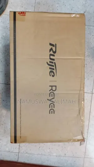 Ruijie Reyee Network Product, Likely an Access Point or a Poe Adapter