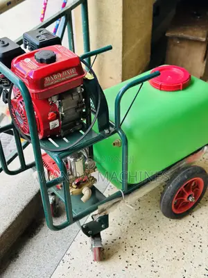 Motorised Power Sprayer Machine