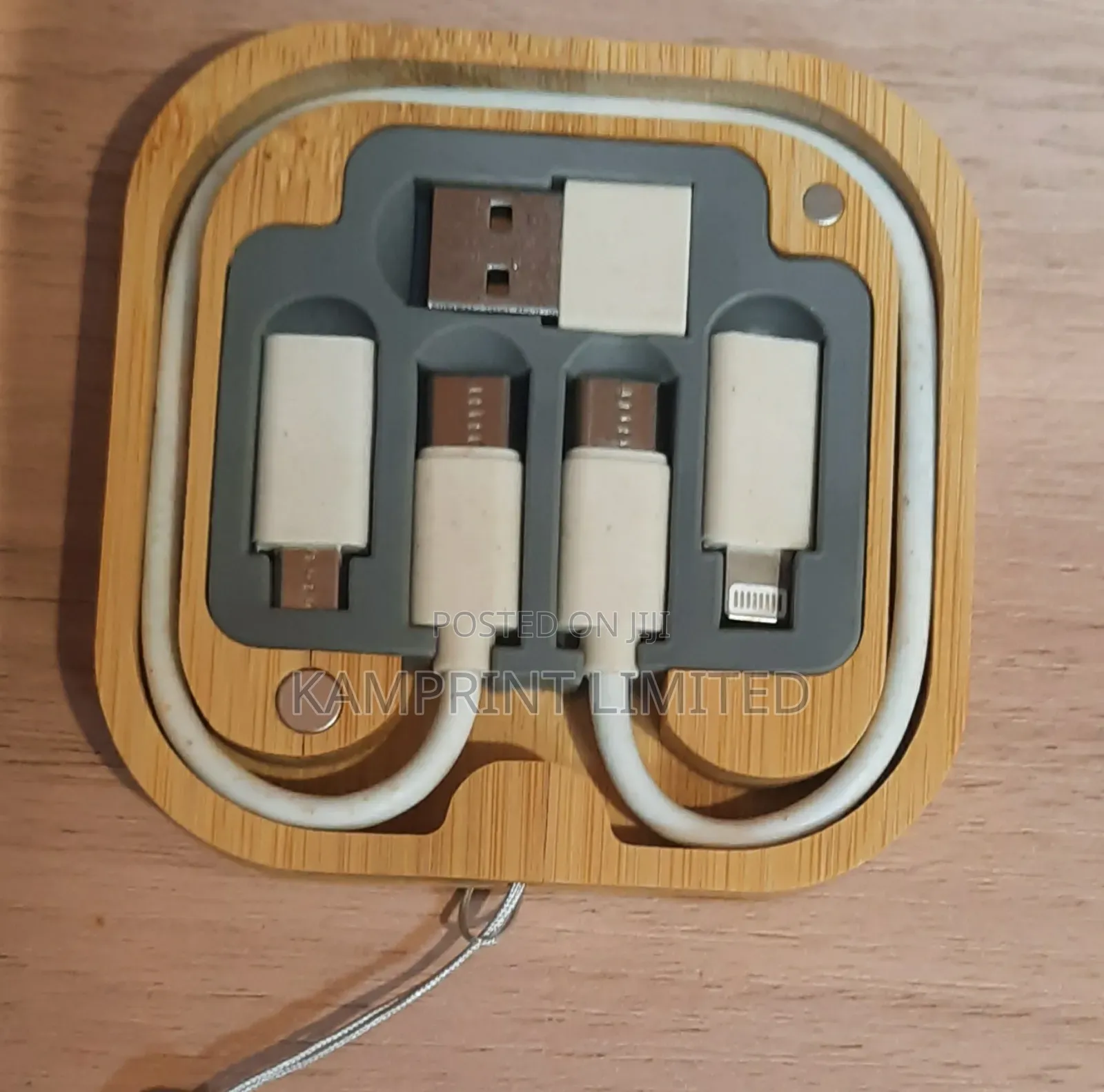 Universal Phone Charger Bamboo