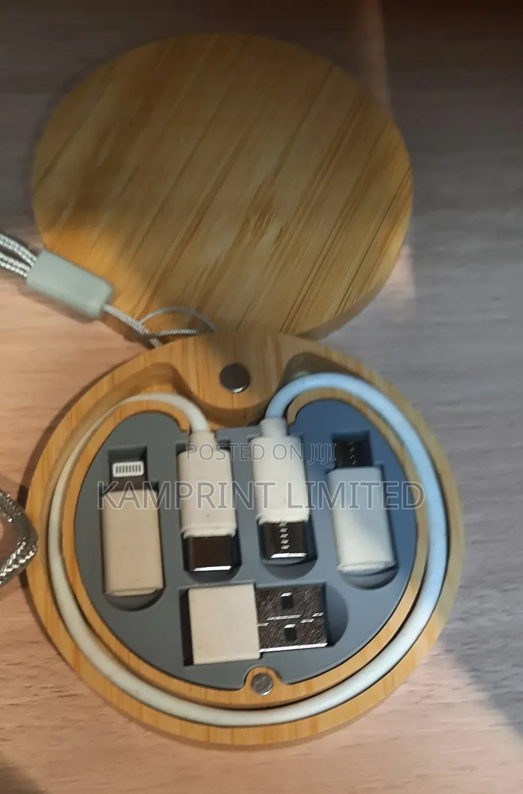 Universal Phone Charger Bamboo