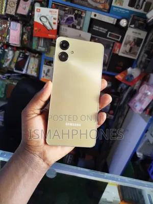 Samsung Galaxy A06 64 GB Gold