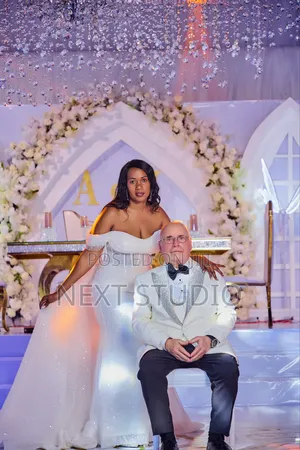 Cinematic Weddings. Beautifully Told.