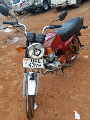 Bajaj Boxer 2022 Red