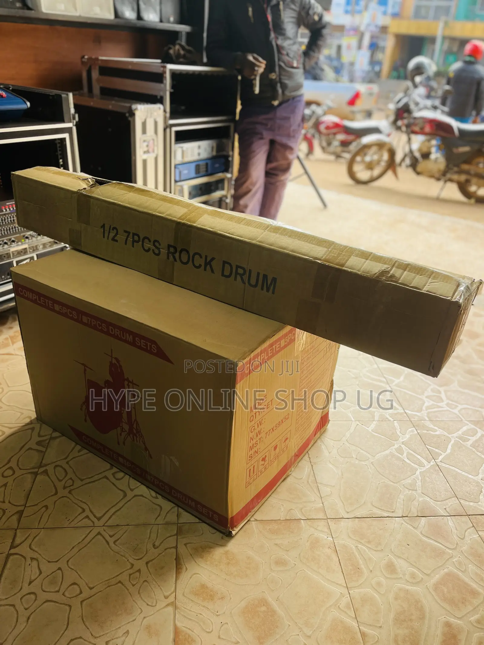 7pieces Brandnew Rock Drum Kit