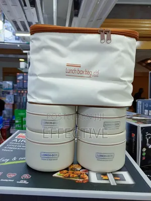 Thermal Bento Lunch Box Set With an Insulated Bag.
