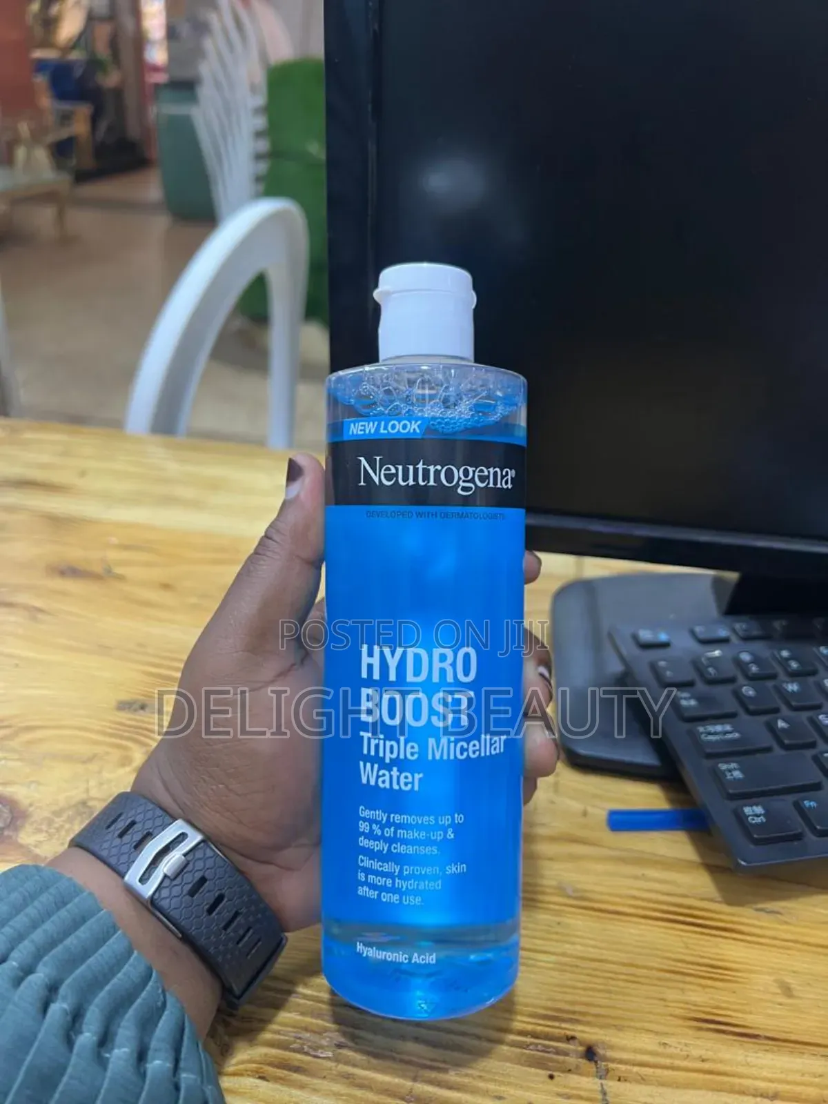Neutrogena Hydro Boost Triple Micellar Water
