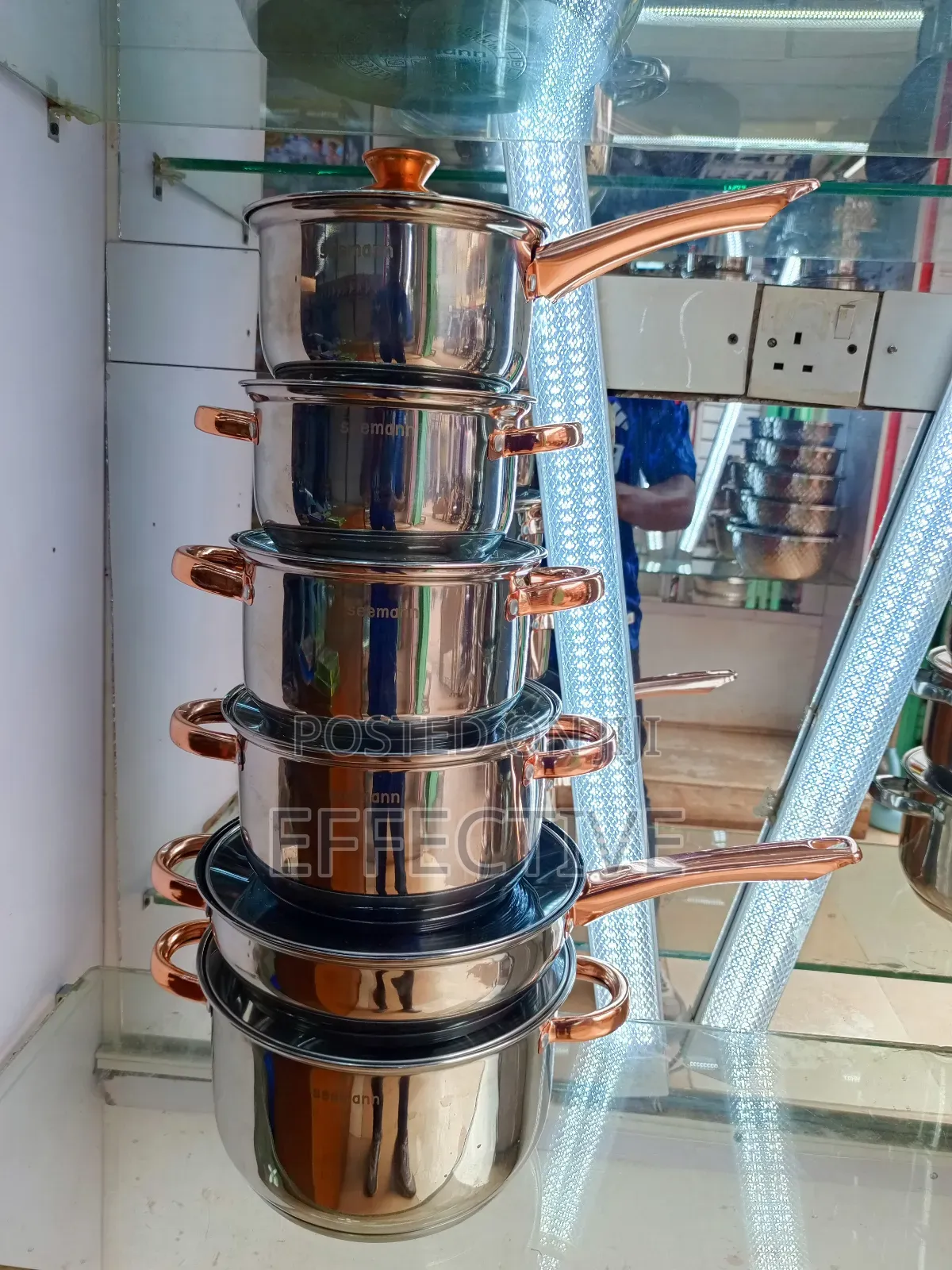 Seeman Cookware Set.