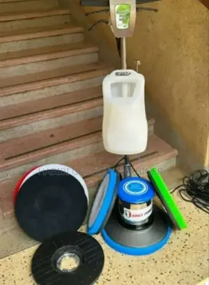 Floor Scrubber Machine