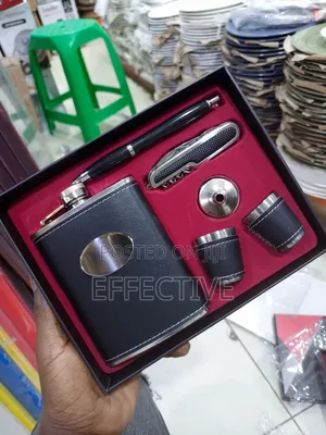 Hipflask Set / Liquor Set Gift