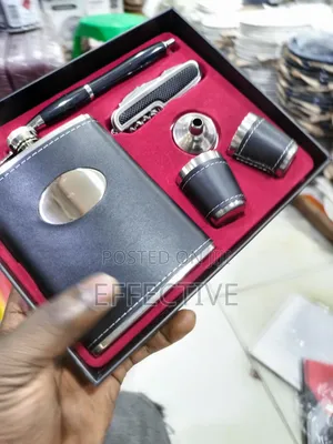 Hipflask Set / Liquor Set Gift