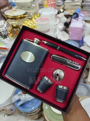 Hip Flask Gift Set