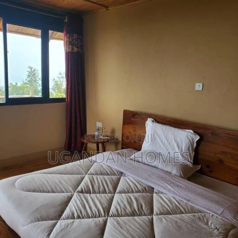 Luxurious Safari Lodge for Sale