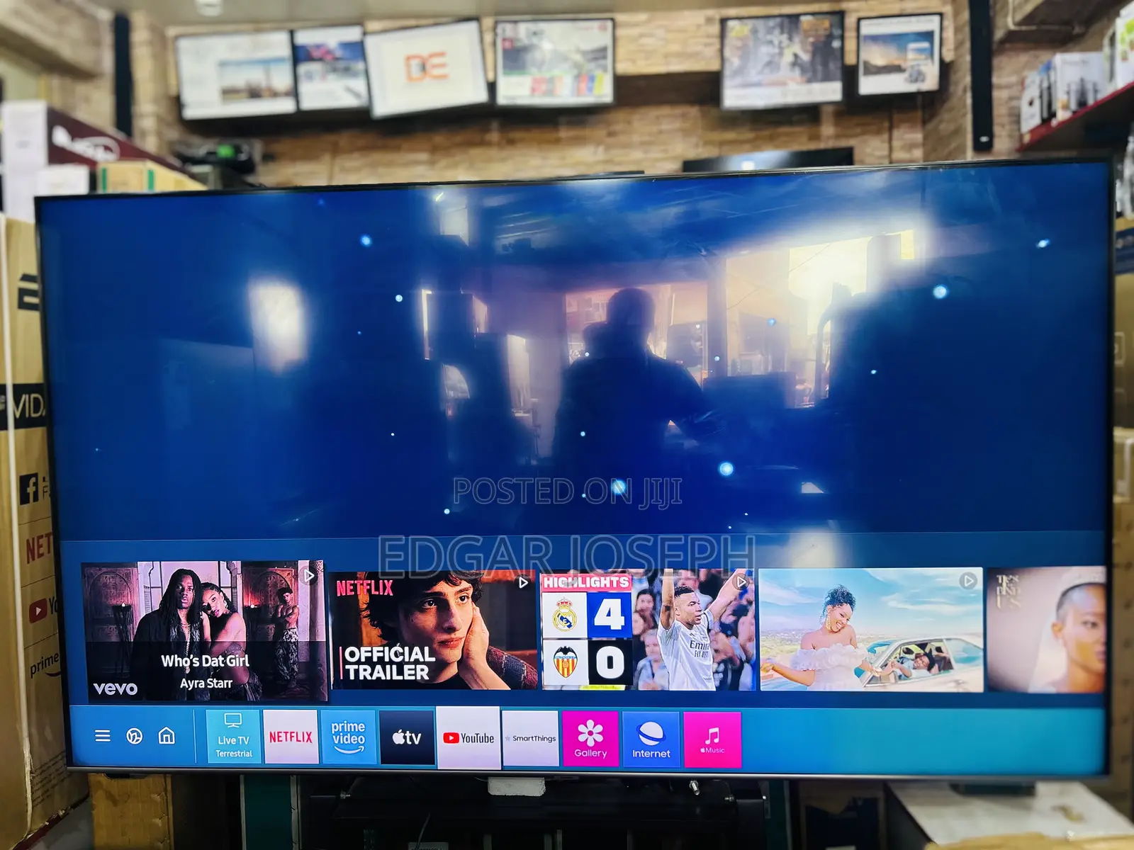 Samsung 85 Qled Smart Tv