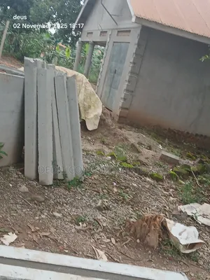 Fencing Poles of 3 Feet
