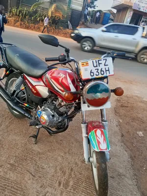 TVS HLX 125 2023 Red