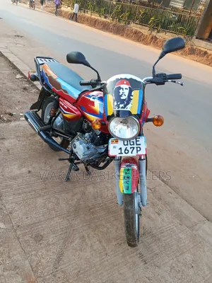 Bajaj Boxer 125 2024 Red