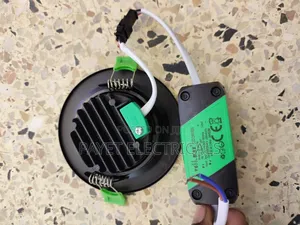 Black Spot/Down Light for 7watts.With 3colours