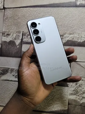 Tecno Spark 40 Pro+ 256 GB Silver