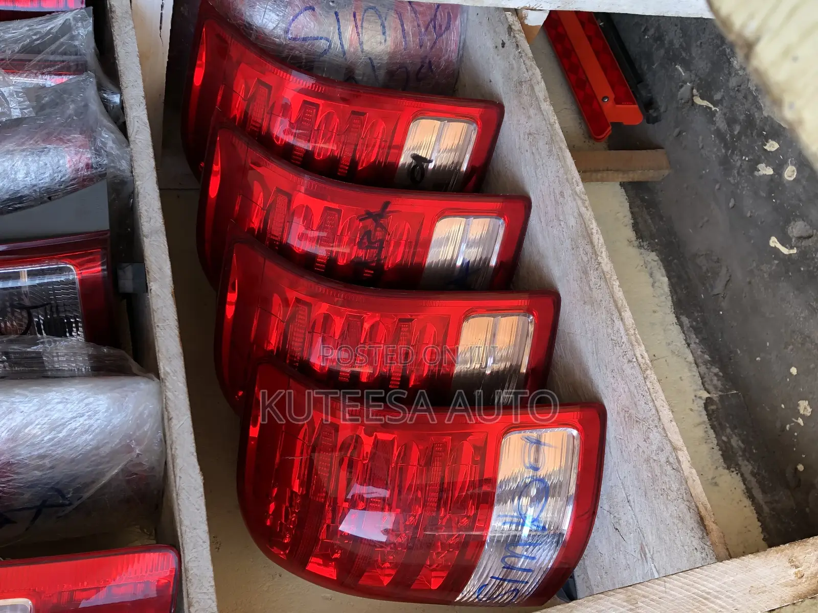 Wish( 2005 ) Backlight/Rear Light