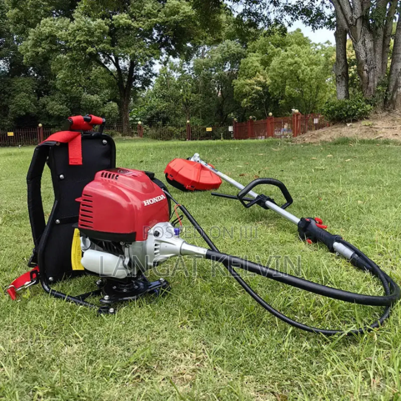 Japan 4 Stroke Brush Cutter Weeder Machine.