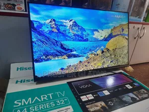 32 Smart Hisense Digital Flat Screen Flameless