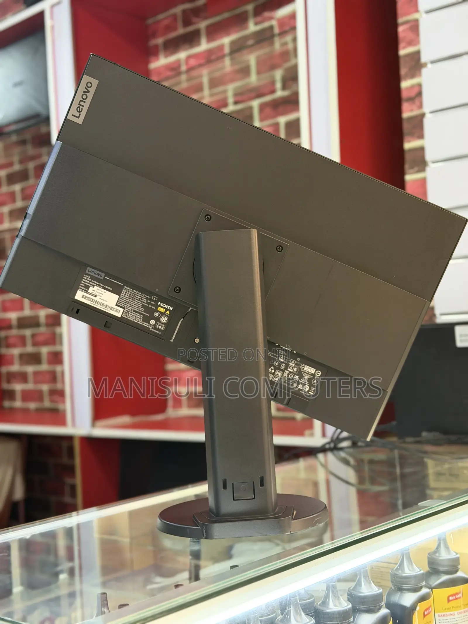 Lenovo 24 Inch Screen Ips Hdmi Vga Full Screen