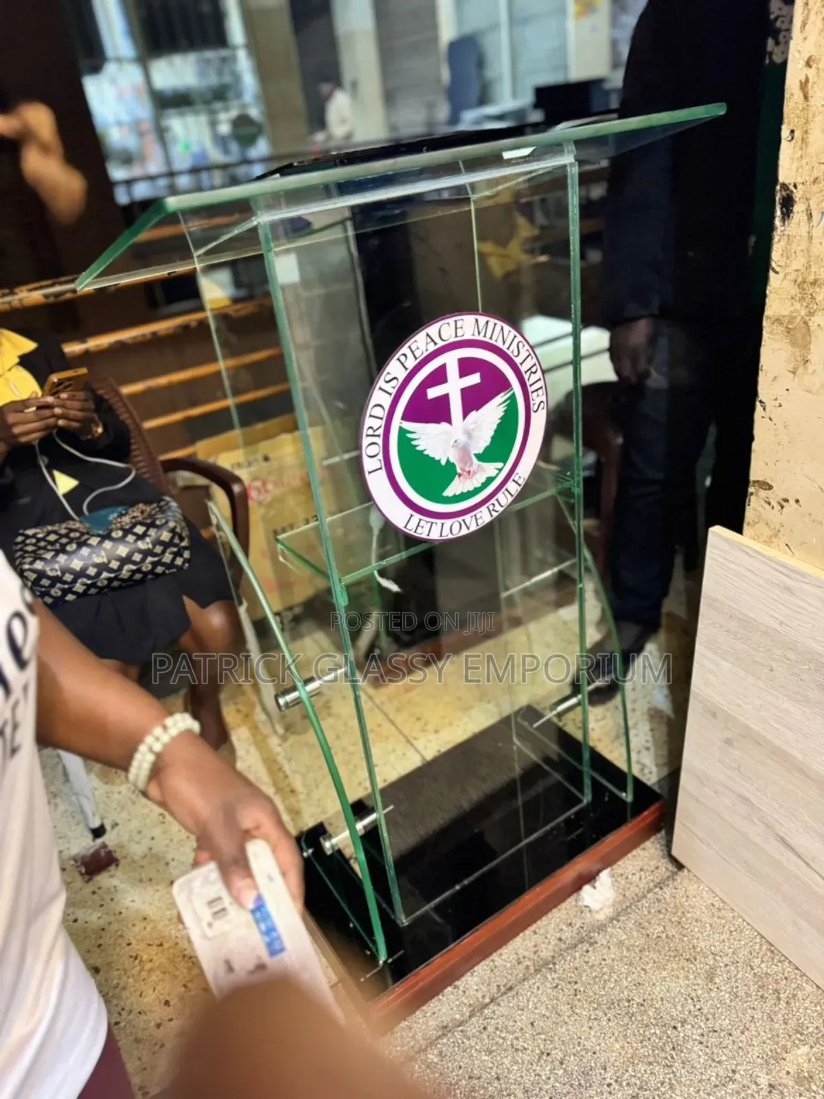 Transparent Podium