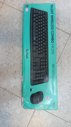 Logitech Mk295 Silent Wireless Combo.