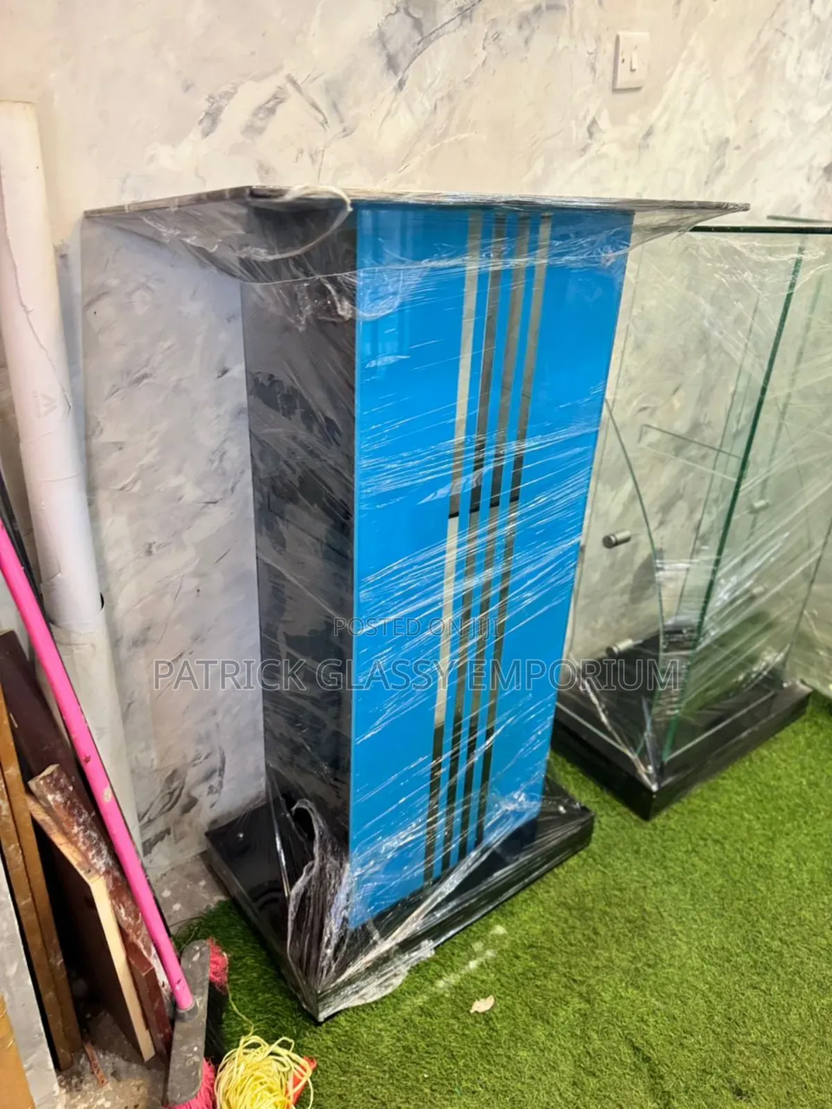 Sky Blue Faced Pulpit