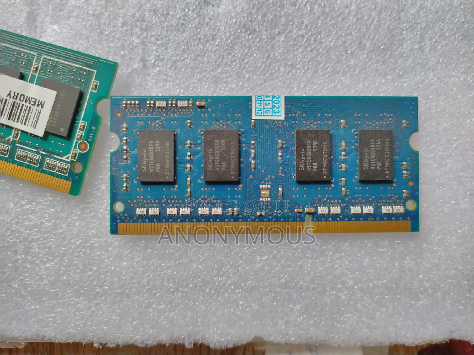 Two Laptop Ram Chips 8gb Total Ddr3l