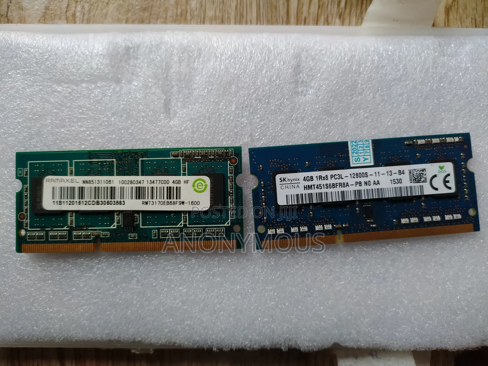 Two Laptop Ram Chips 8gb Total Ddr3l
