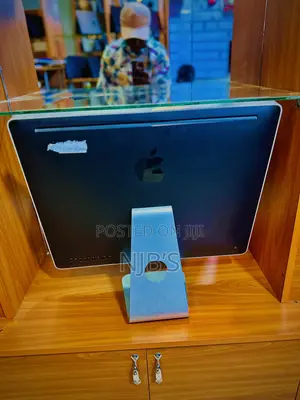 Desktop Computer Apple iMac 8GB Intel Core 2 Duo SSD 512GB