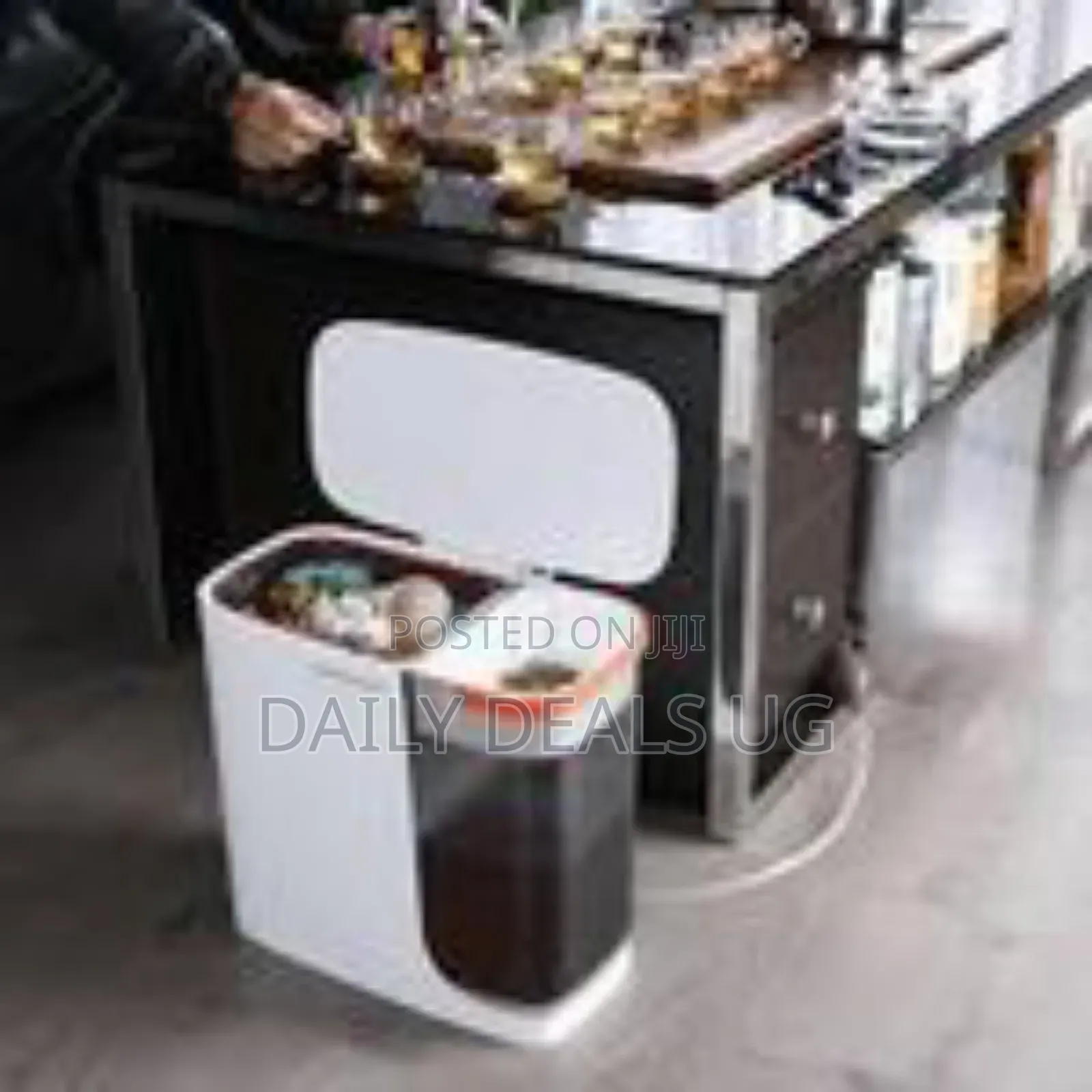 Trash Can 1 12-Liter Rectangular Recycling Kitchen Trash Bin, Filter