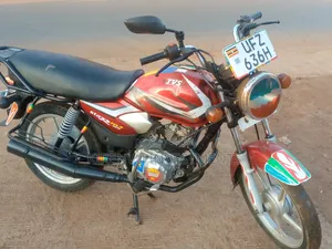 TVS HLX 125 2022 Red