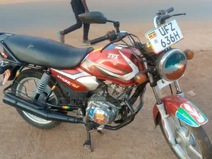 TVS HLX 125 2022 Red