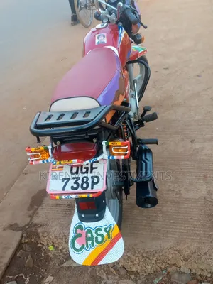 Bajaj Boxer 125 2019 Red