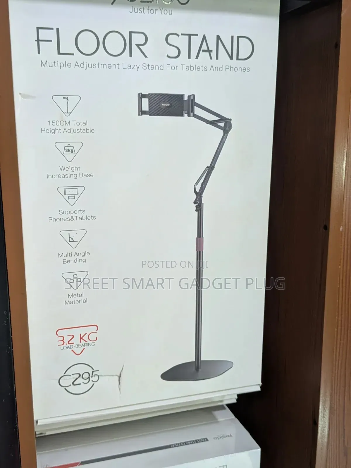 Yesido Floor Metallic Tablet Stand