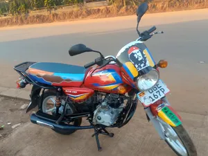 Bajaj Boxer 125 2022 Red