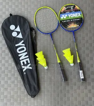 Badminton Racket Yonex With Shuttle Cork