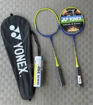 Badminton Racket Yonex With Shuttle Cork