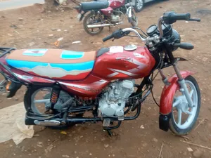 Bajaj CT 110X 2021 Red