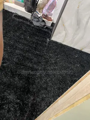 Good Quality Black Grass Carpet