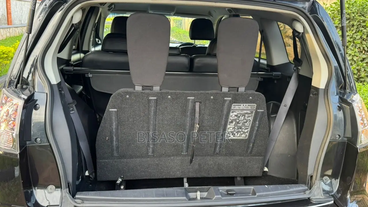Mitsubishi Outlander 2011 Black