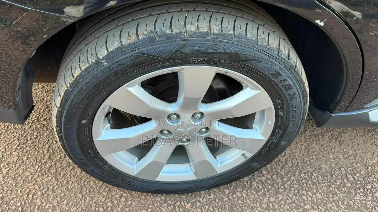 Mitsubishi Outlander 2011 Black
